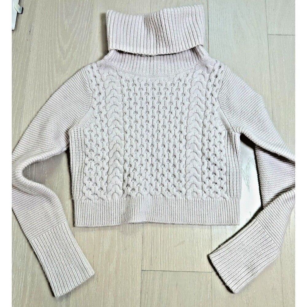 Club Monaco Sweater Aran Knit Wool Angora Fisherman Turtleneck Chic Apres Ski XS